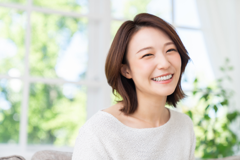 笑顔の女性